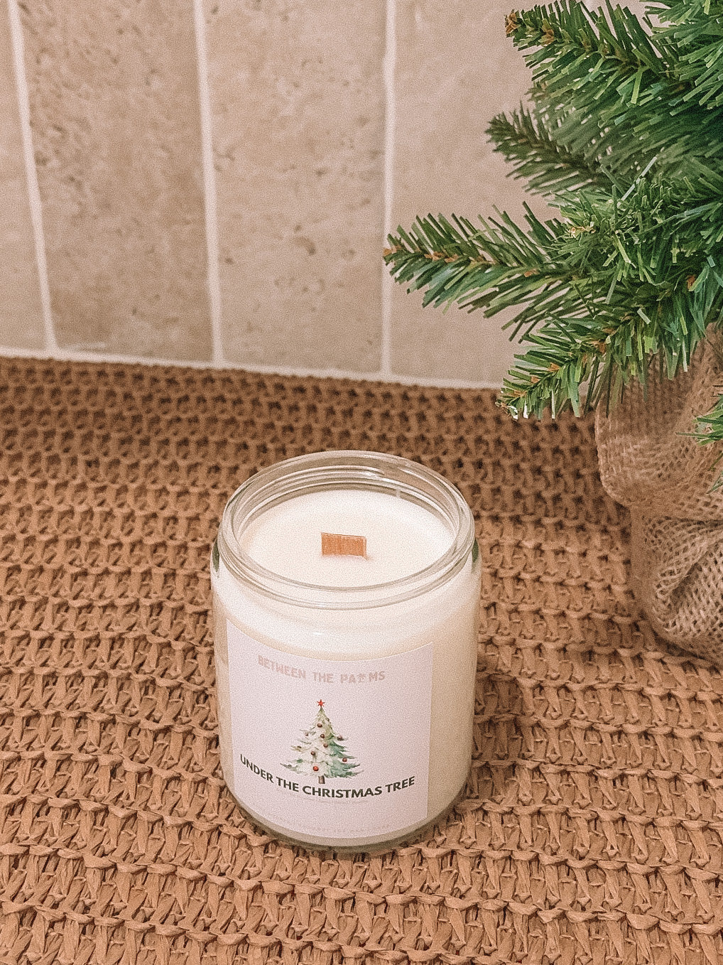 UNDER THE CHRISTMAS TREE - Limited edition Christmas Candle